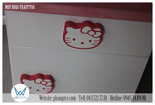 Chi tiết tay nắm ngăn kéo và tủ đồ được tạo hình Mèo Hello Kitty của bàn học MSP: BHGS-TH.KITTY01