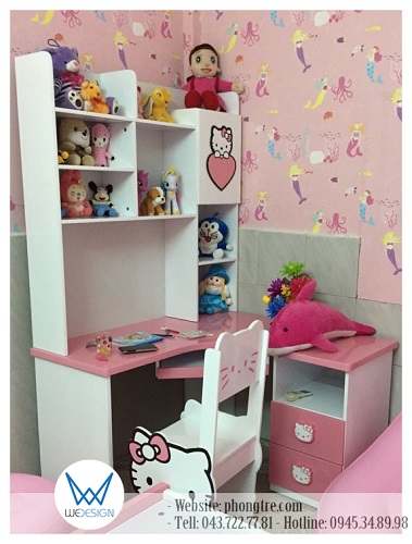 Bộ bàn ghế Hello Kitty MSP: BLG-KITTY.01 của bé Bảo Yến được đặt góc tường 1m2x1m2