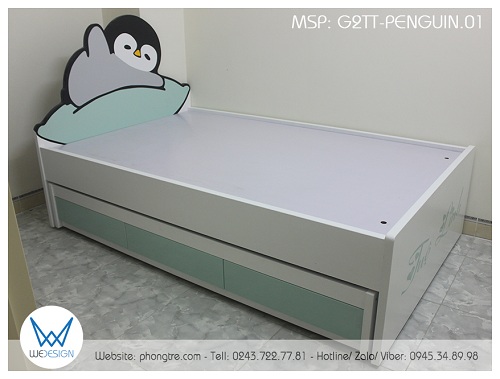 Giường tầng thấp chim cánh cụt Gentle Penguin ôm gối giơ tay vẫy mời bé ra ngủ riêng G2TT-PENGUIN.01