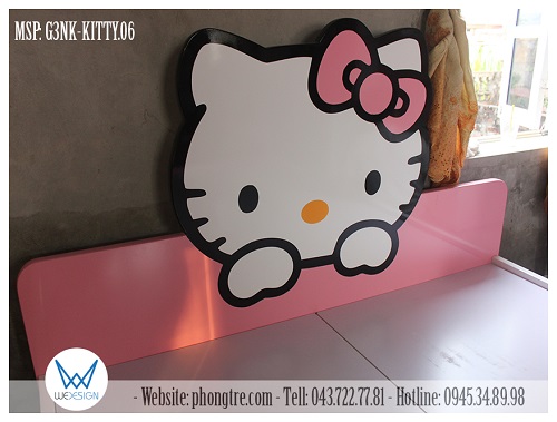 Chi tiết trang trí Mèo Kitty giơ 2 tay ra phía trước của giường ngủ 3 ngăn kéo Hello Kitty G3NK-KITTY.06