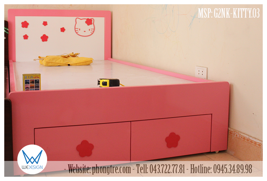 Giường Hello Kitty và hoa dễ thương MSP: G2NK-KITTY.03  dành cho bé gái với 2 ngăn kéo phía đuôi giường