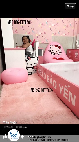 Giường ngủ Hello Kitty của bé Bảo Yến sơn trang trí tên bé với dòng chữ "Hello Bảo Yến"