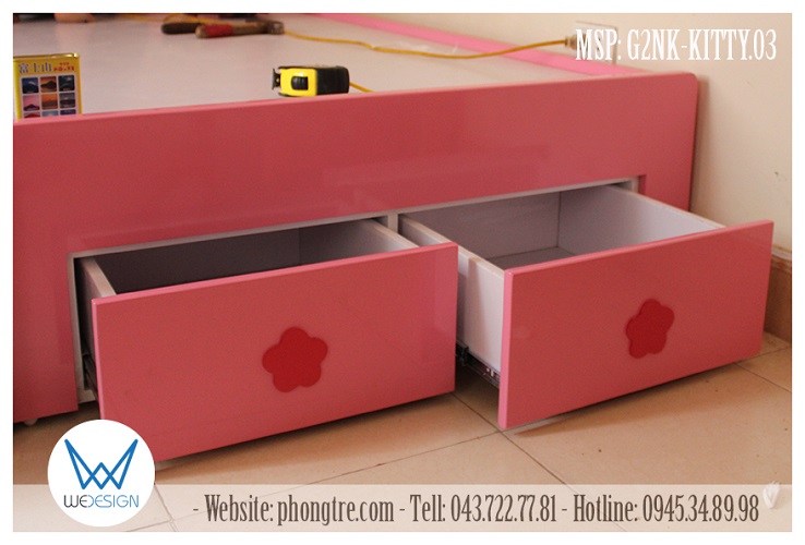 Hai ngăn kéo ở đầu thấp giường Hello Kitty MSP: G2NK trang trí hoa xinh