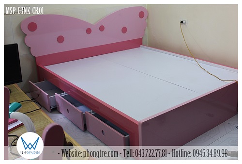 Giường ngủ ngăn kéo cánh bướm hồng MSP: G3NK-CB.01 có 3 ngăn kéo bên thành giường, tay nắm âm hình tròn