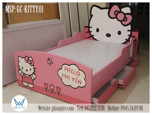 Giường ngủ Hello Kitty có thành chắn của bé Phi Yến, an toàn cho bé khi ngủ