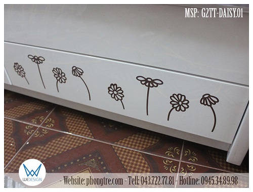 Chi tiết trang trí hoa cúc họa mi xinh cho ngăn kéo của giường tầng dưới